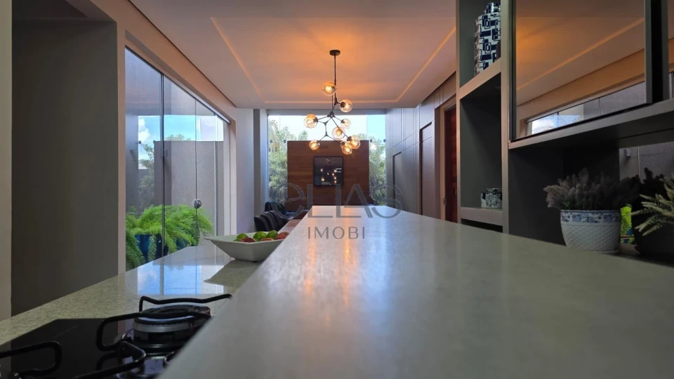 Casa à venda no Condomínio Sun Lake Residence Londrina