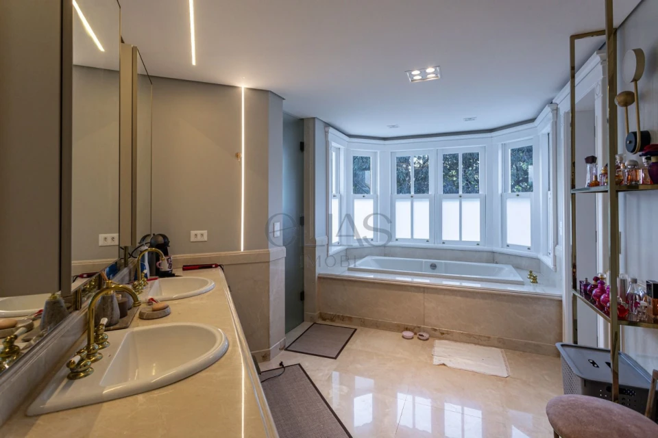 Casa Em Condomínio Á Venda Condomínio Residencial Tucanos Londrina