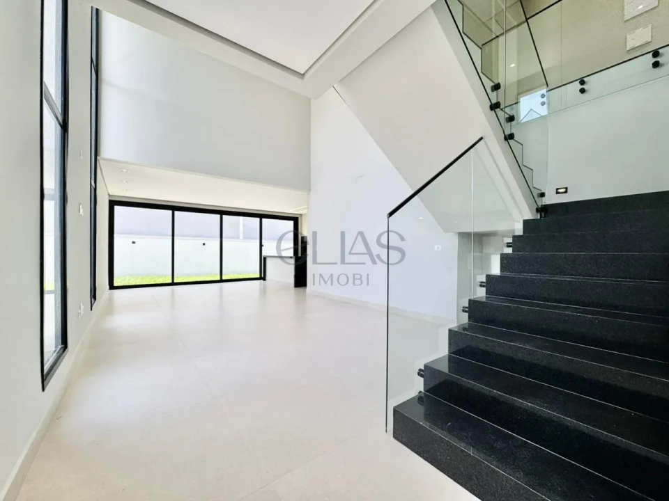 Imagens do imóveis Casa Em Condomínio À Venda Parque Tauá Londrina