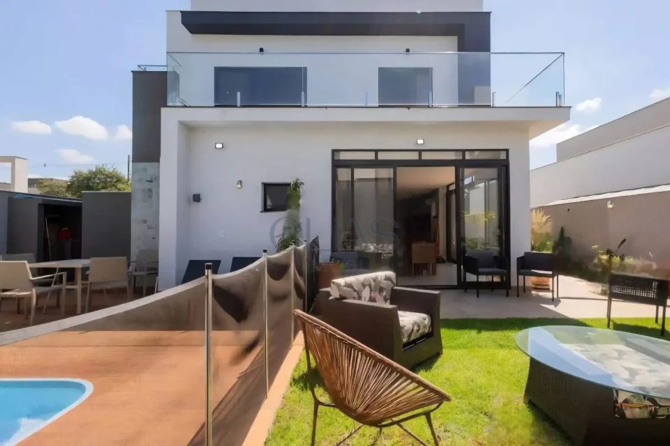 Sobrado  com 3 suítes à venda Condomínio Alphaville 2 -Londrina