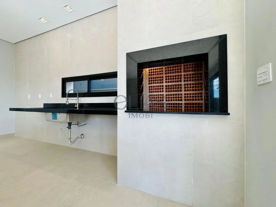 Imagens do imóveis Casa Em Condomínio À Venda Parque Tauá Londrina