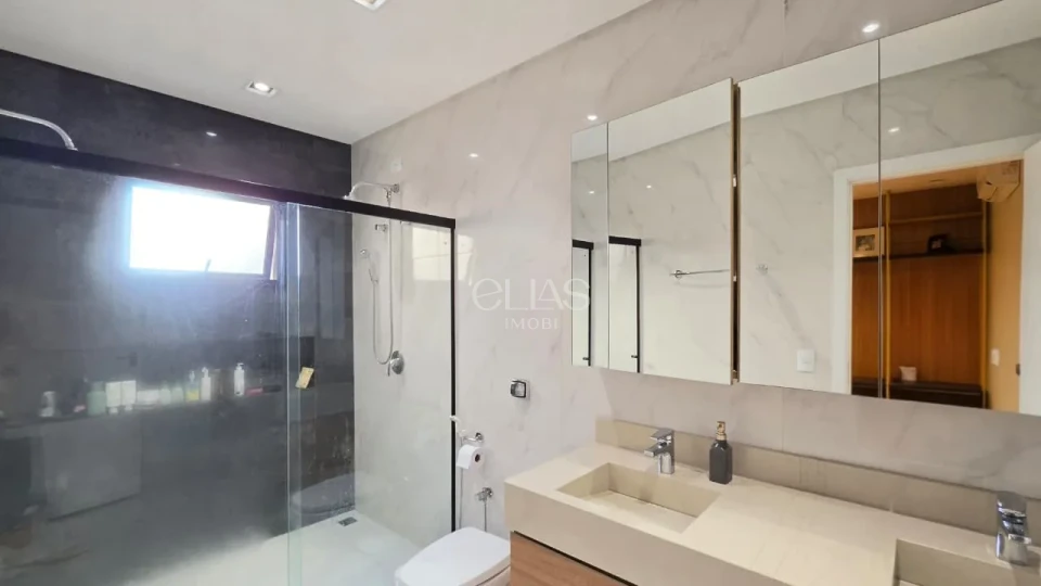 Imagens do imóveis CASA TÉRREA A VENDA NO CONDOMÍNIO SUN LAKE RESIDENCE