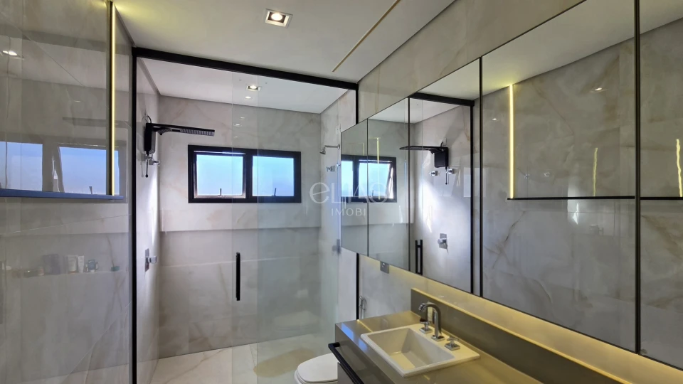 Imagens do imóveis Casa Térrea À Venda No Sun Lake Com 3 Suítes