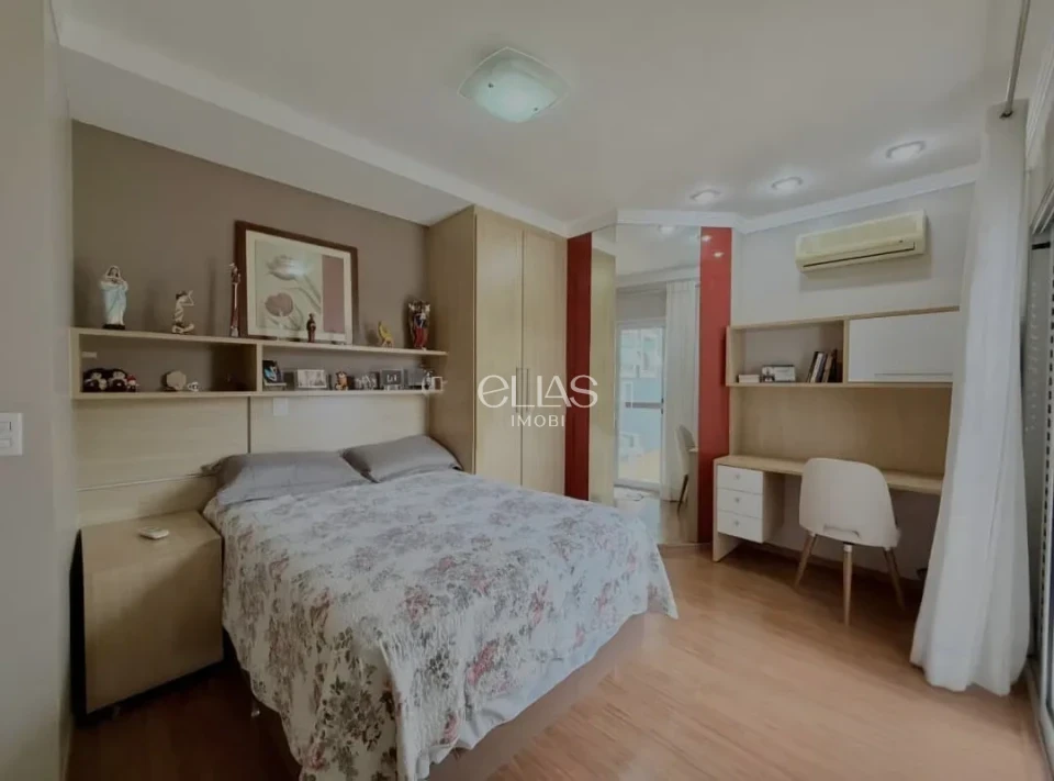 Imagens do imóveis Casa Em Condomínio À Venda Royal Forest Residence & Resort Londrina
