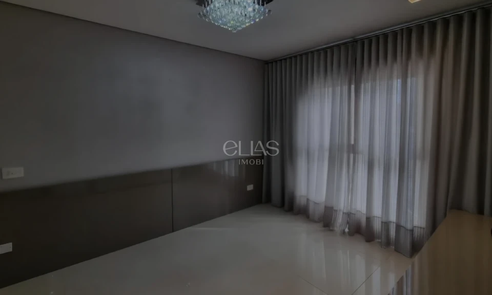Apartamento À Venda No Ed. Legend