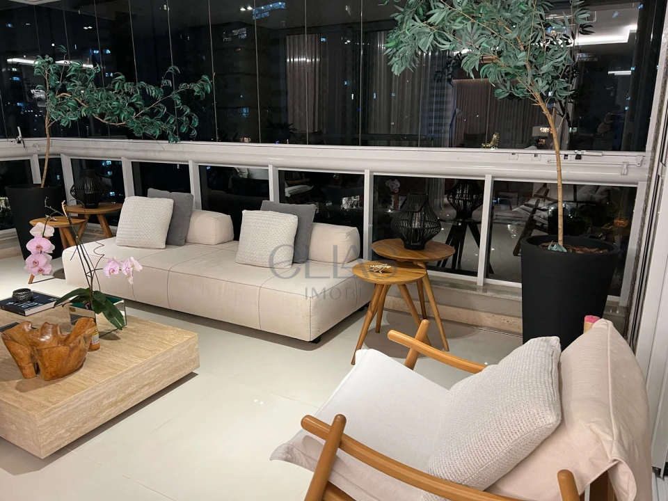 Apartamento Á Venda Edifífio Casa Batlló Londrina