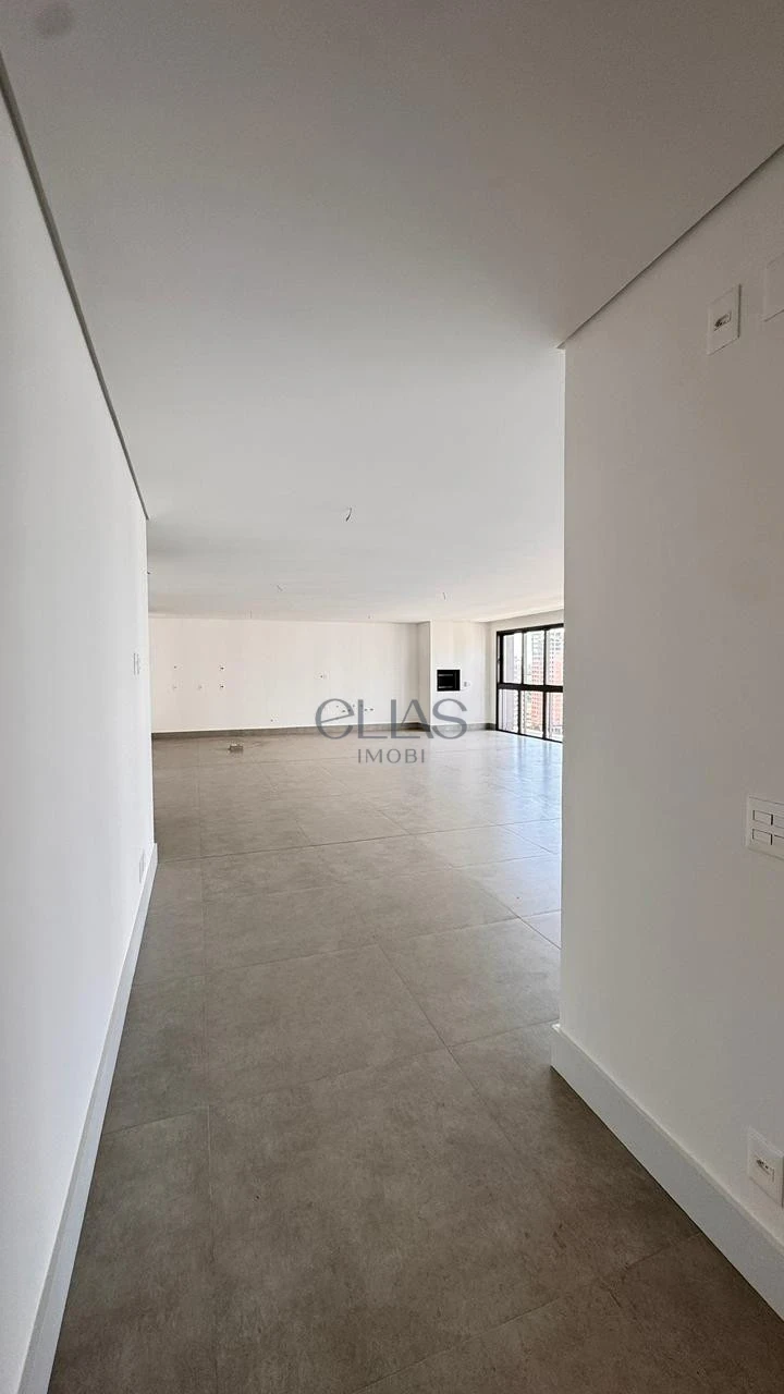 Imagens do imóveis Apartamento À Venda Edificio Átrio Londrina