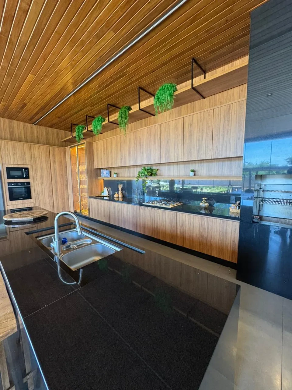 Imagens do imóveis Casa À Venda Com 4 Suítes No Cond. Estância Santa Paula