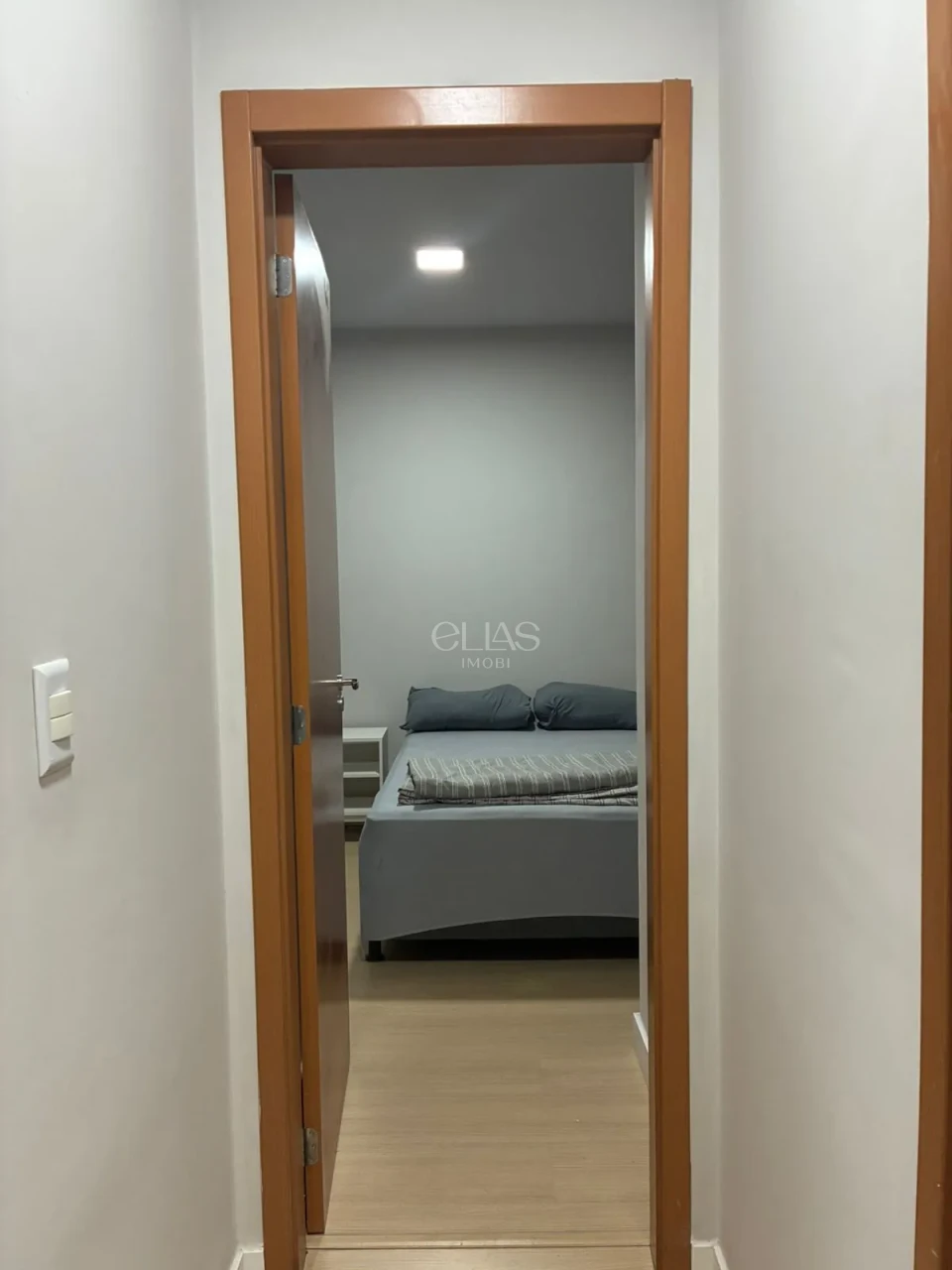 Apartamento À Venda E Locação Ed. Spazio Louvre Londrina