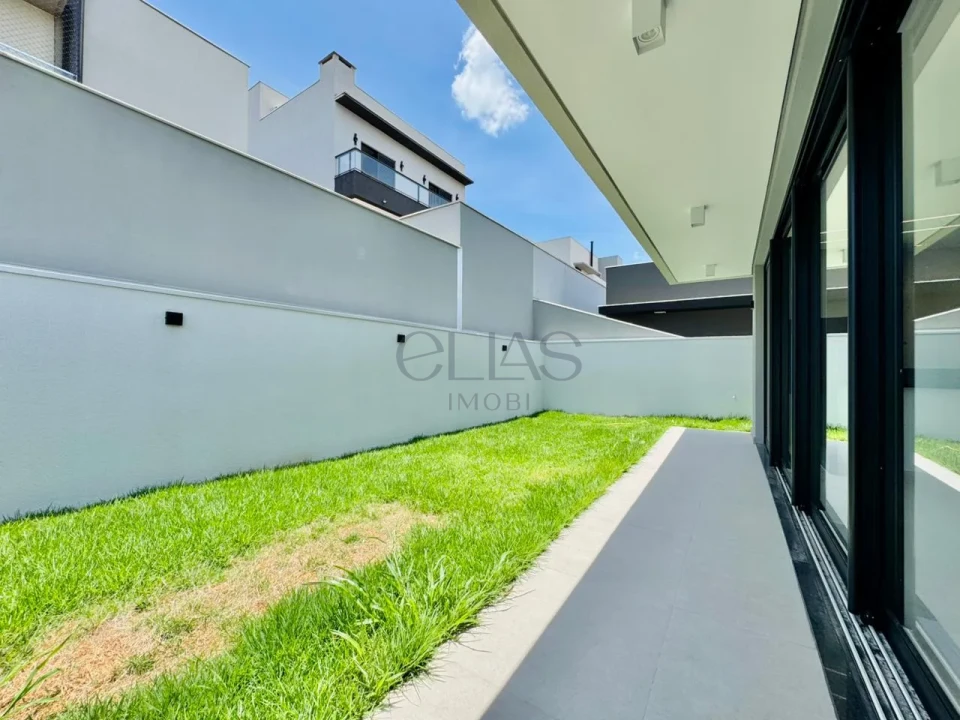 Imagens do imóveis Casa Em Condomínio À Venda Parque Tauá Londrina