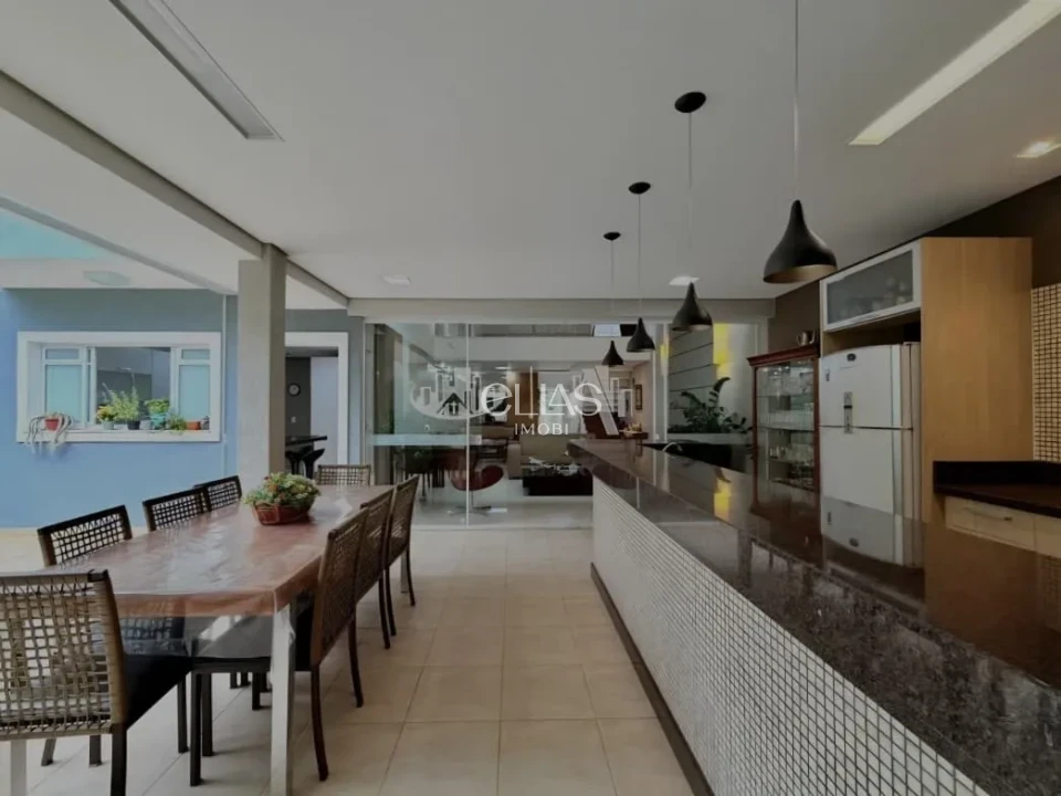 Imagens do imóveis Casa Em Condomínio À Venda Royal Forest Residence & Resort Londrina