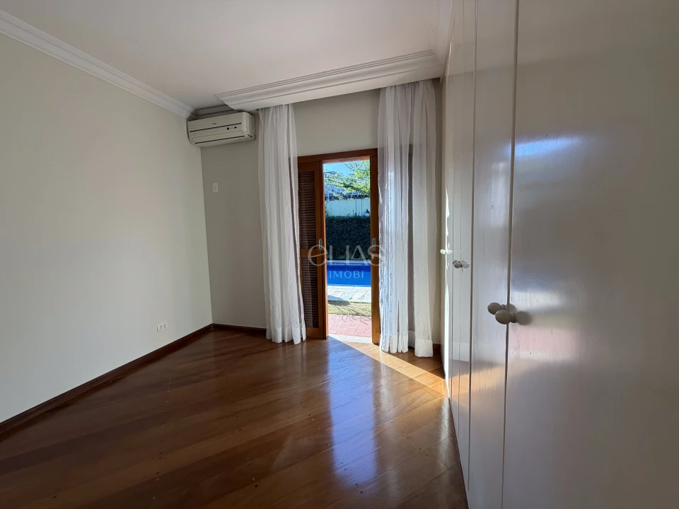 Imagens do imóveis Casa terrea - Locação - Bela Suiça