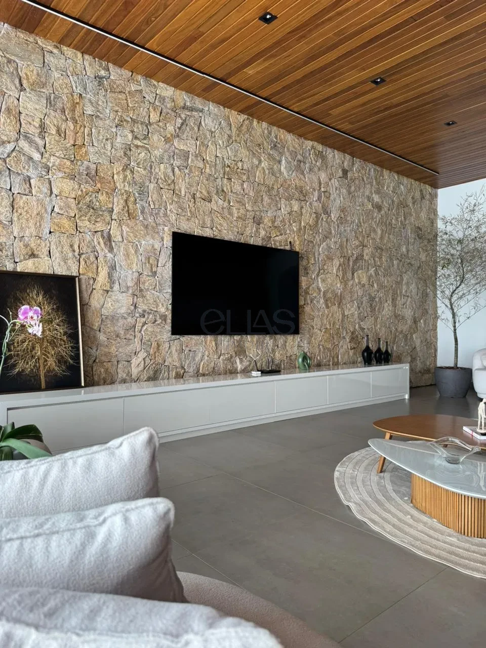 Imagens do imóveis Casa À Venda Com 4 Suítes No Cond. Estância Santa Paula