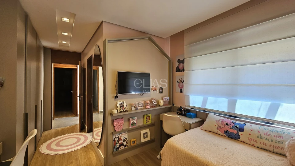 Casa Térrea à Venda no Condomínio Alphaville 2