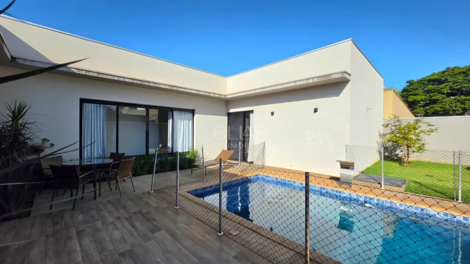 Imagens do imóveis CASA TÉRREA A VENDA NO CONDOMÍNIO SUN LAKE RESIDENCE