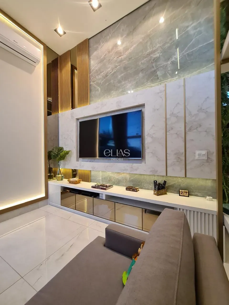 Imagens do imóveis Casa Em Condomínio À Venda Condomínio Sun Lake Residence Londrina