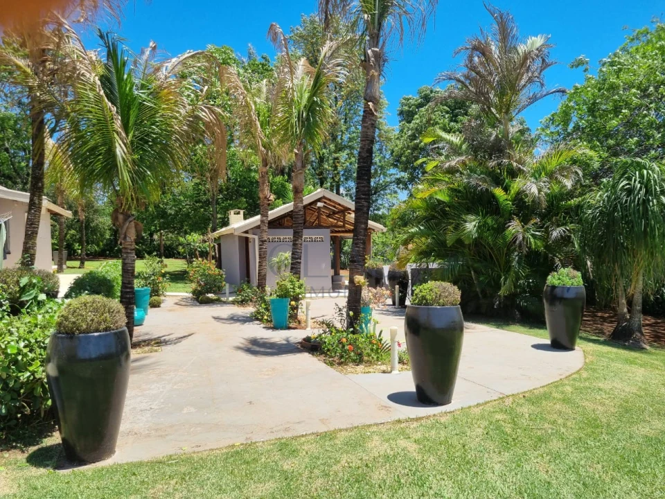 Imagens do imóveis Chácara à Venda no Terras De Santana Londrina