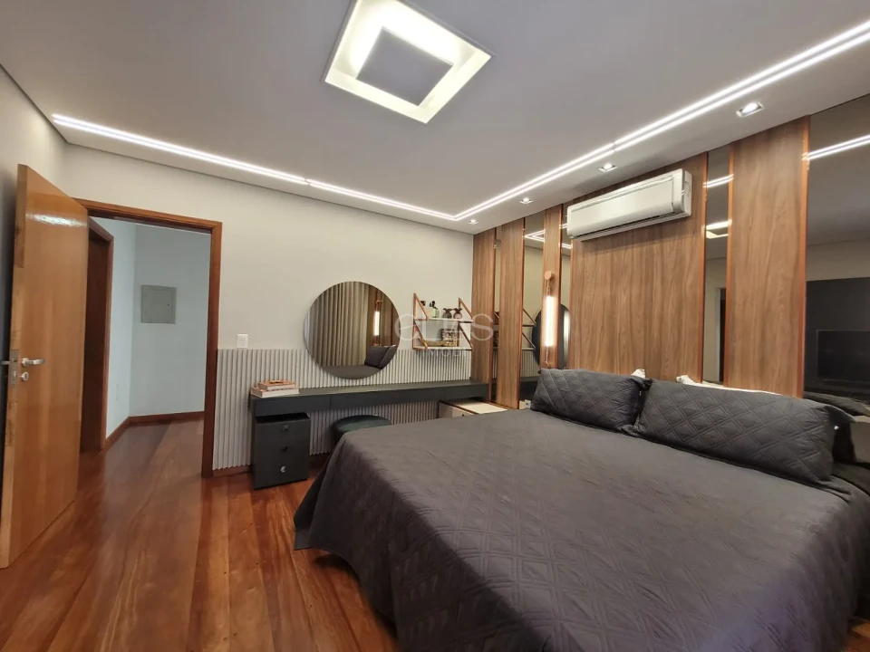 Imagens do imóveis Sobrado À Venda No Condomínio Santana Residence