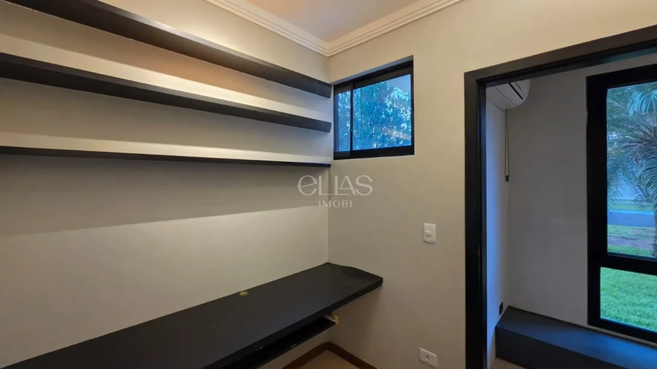 Casa Térrea À Venda No Cond. Bela Manhã