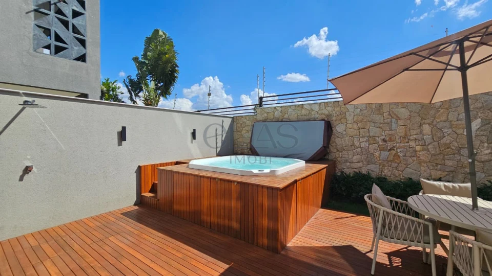 Imagens do imóveis Sobrado à Venda no Parque Tauá Condomínio Tangará