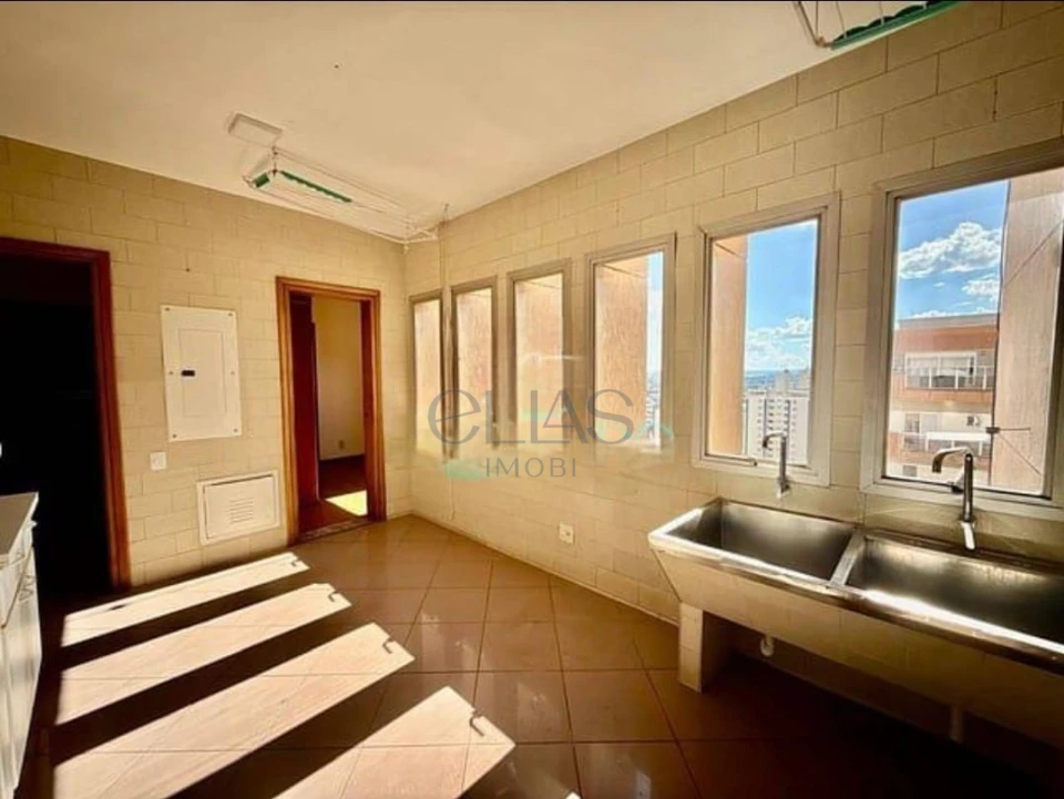 Apartamento À Venda Edifício Embaixador Londrina