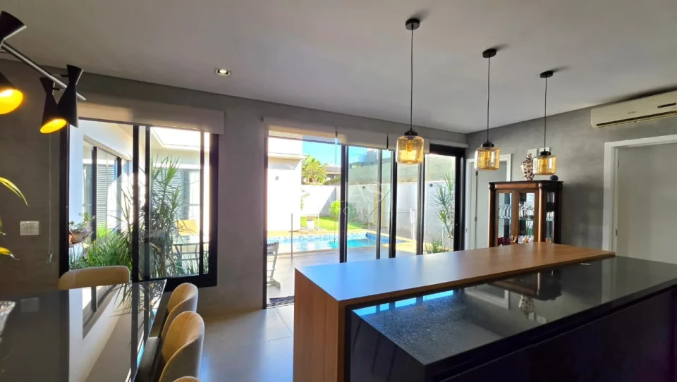Imagens do imóveis CASA TÉRREA A VENDA NO CONDOMÍNIO SUN LAKE RESIDENCE