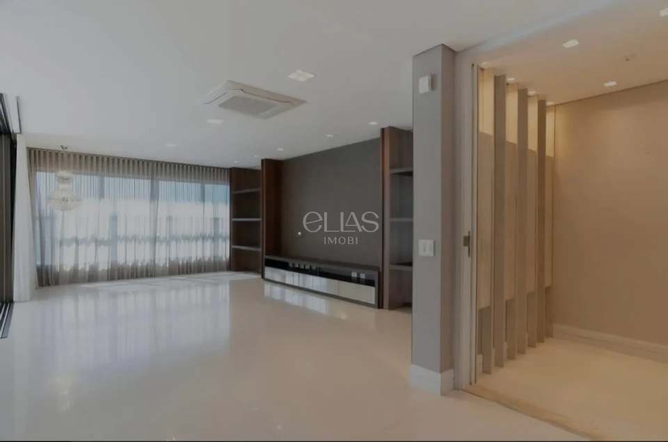 Apartamento À Venda No Ed. Legend