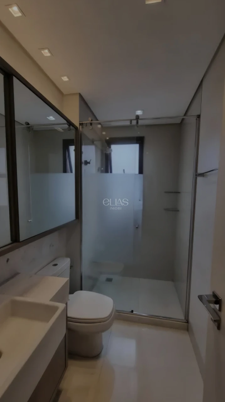 Apartamento À Venda No Ed. Legend