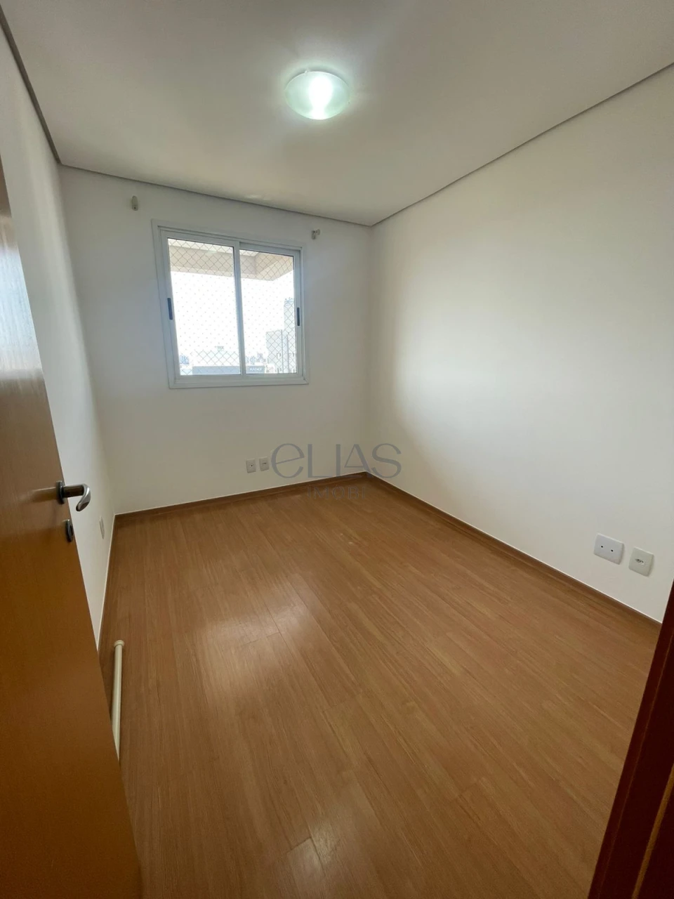 Apartamento À Venda E Locação Edifício Liberty Towers Londrina