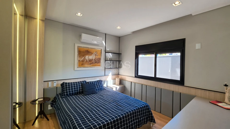 Imagens do imóveis Casa Térrea À Venda No Sun Lake Com 3 Suítes