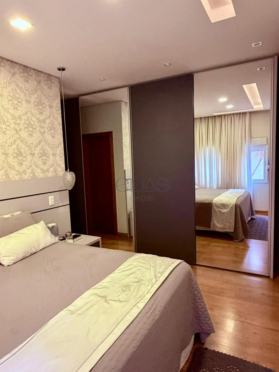 Imagens do imóveis Casa Em Condomínio À Venda Condomínio Alphaville 2 Londrina