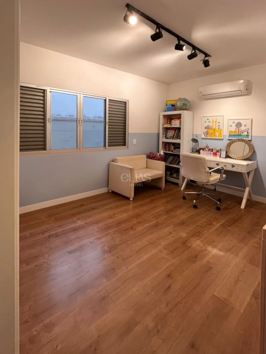 Casa Térrea À Venda No Cond. Bela Manhã