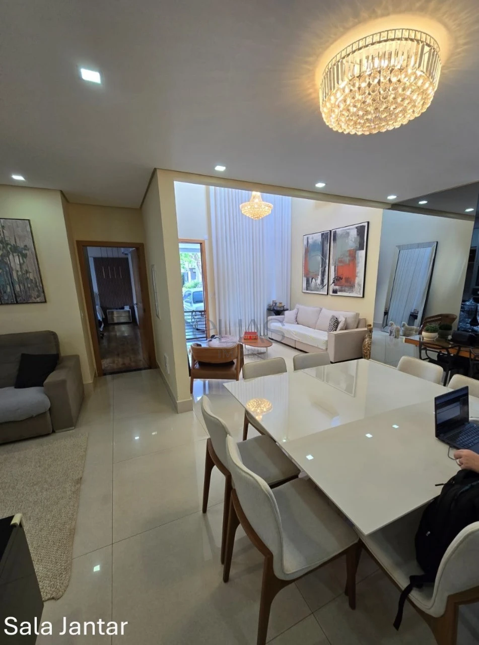 Casa à Venda Condomínio Alphaville 2