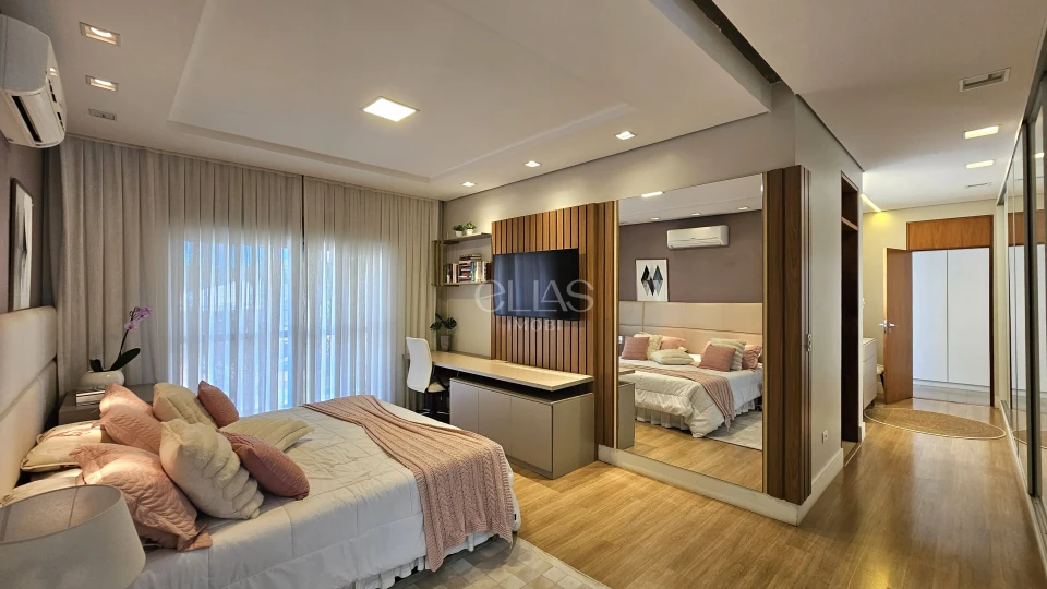 Casa Térrea à Venda no Condomínio Alphaville 2