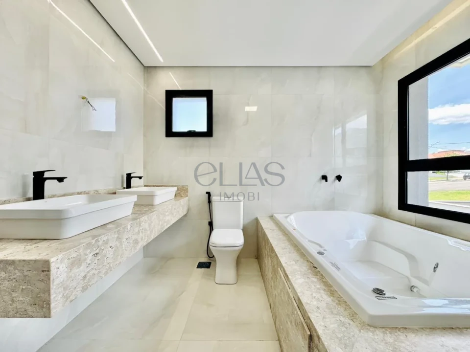 Imagens do imóveis Casa Em Condomínio À Venda Parque Tauá Londrina