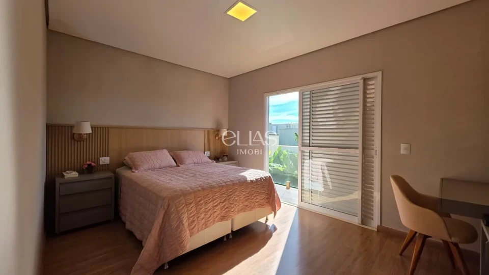 Imagens do imóveis Casa Em Condomínio À Venda Condomínio Sun Lake Residence Londrina