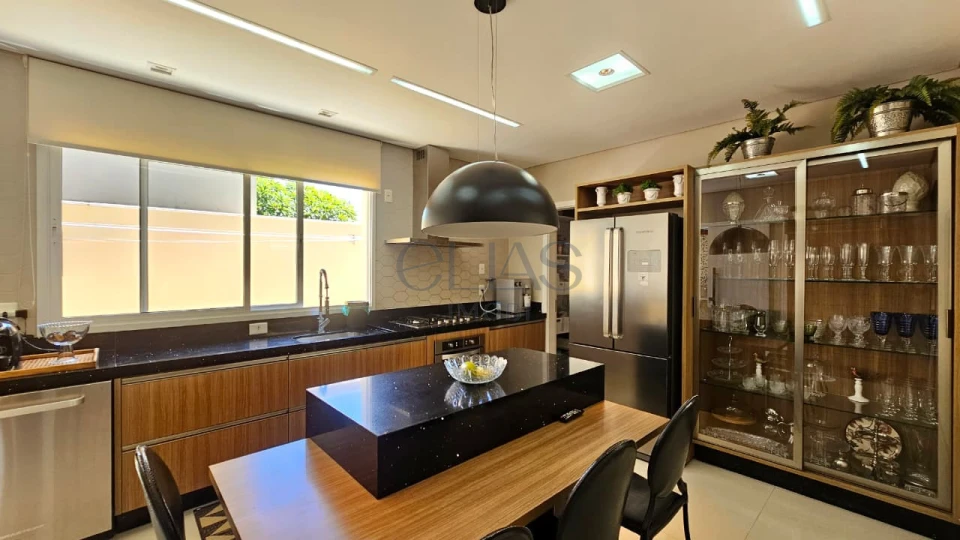 Imagens do imóveis Casa à Venda Royal Forest Residence & Resort