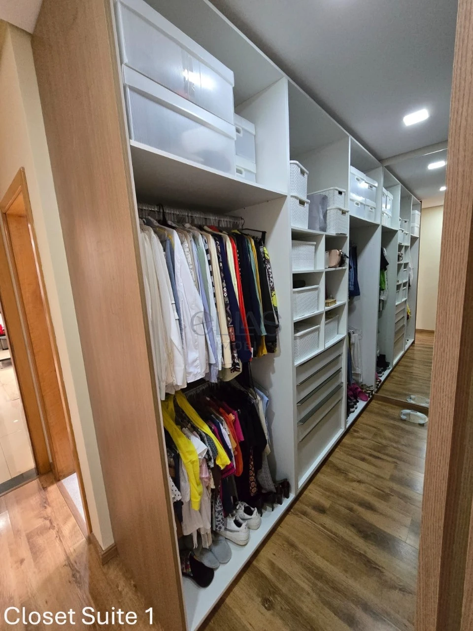 Casa à Venda Condomínio Alphaville 2