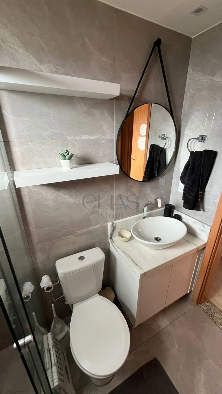 Apartamento À Venda Ed. Spazio Louvre Londrina