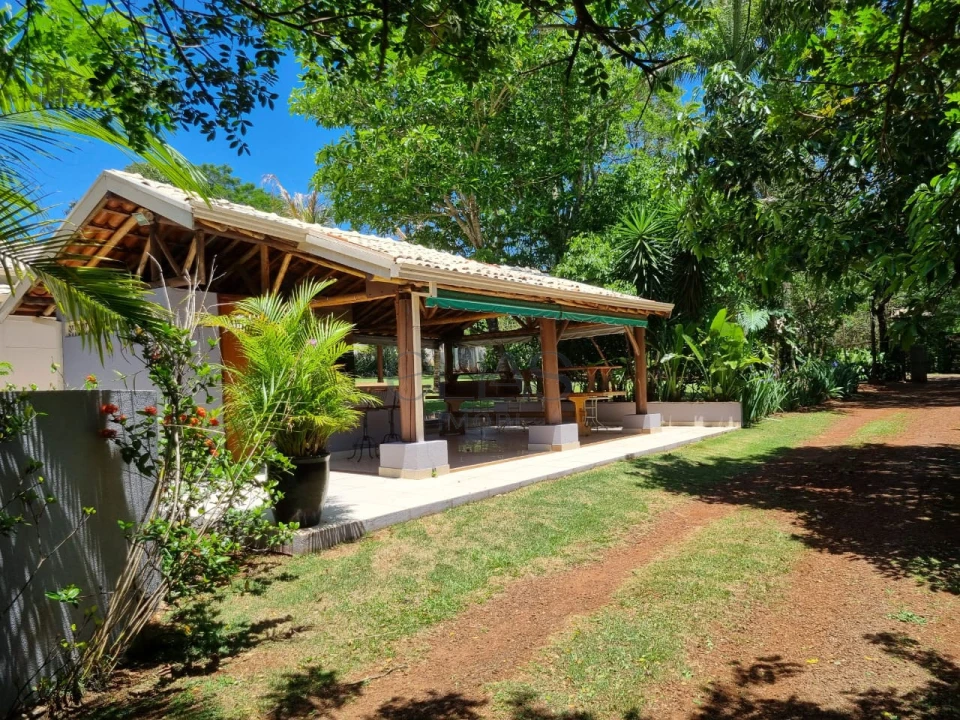 Imagens do imóveis Chácara à Venda no Terras De Santana Londrina
