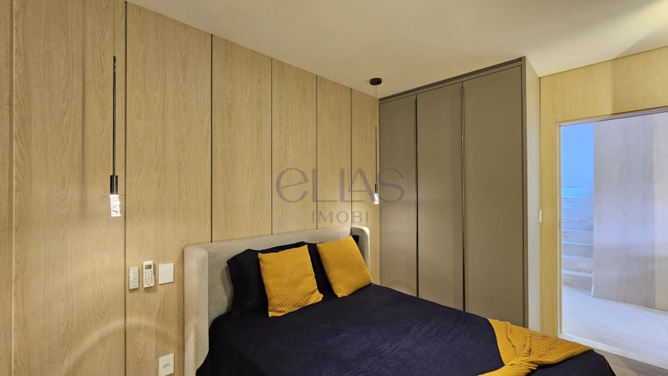 Imagens do imóveis Sobrado à Venda no Parque Tauá Condomínio Tangará