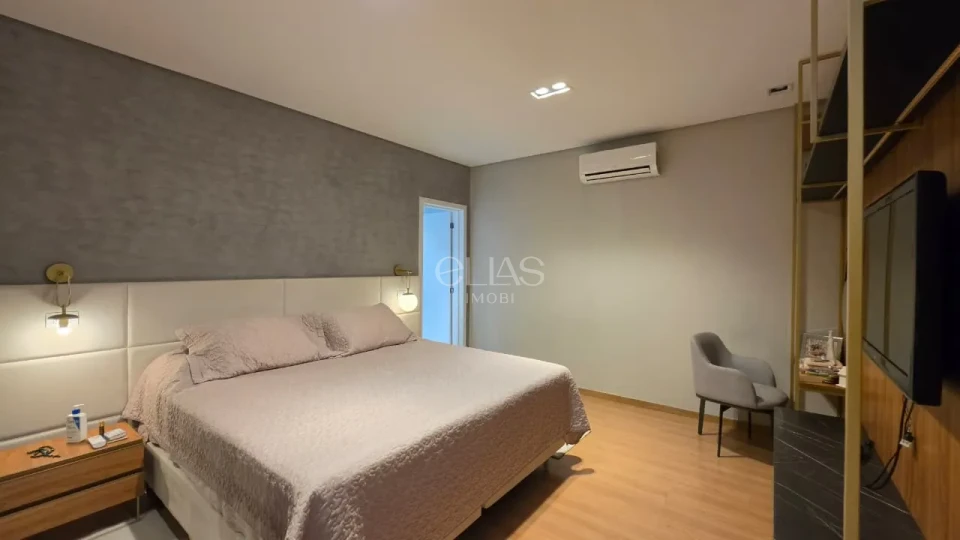Imagens do imóveis CASA TÉRREA A VENDA NO CONDOMÍNIO SUN LAKE RESIDENCE