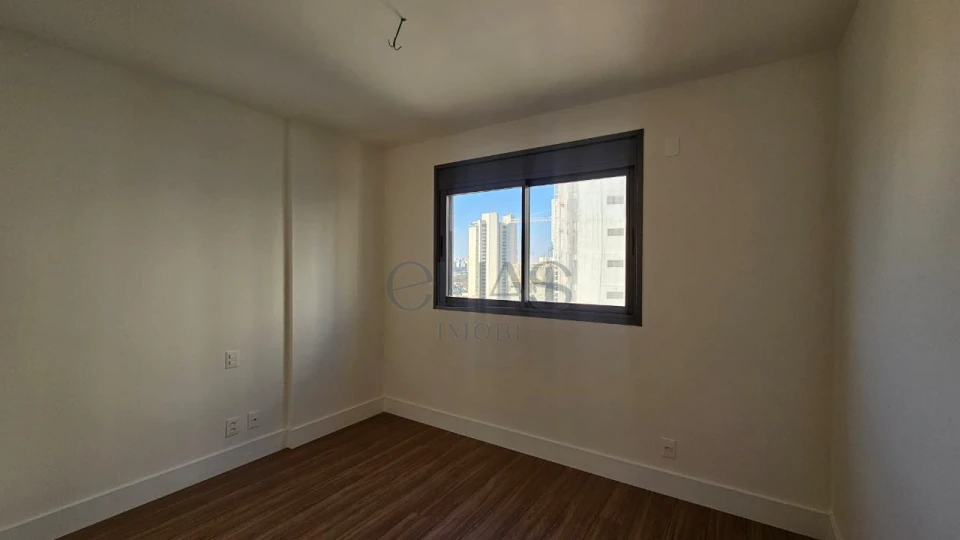 Apartamento Á Venda Grand Palais Londrina