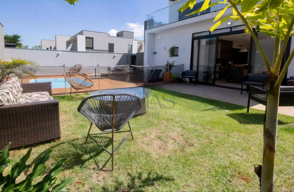 Sobrado  com 3 suítes à venda Condomínio Alphaville 2 -Londrina