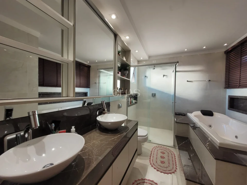 Imagens do imóveis Sobrado À Venda No Condomínio Santana Residence