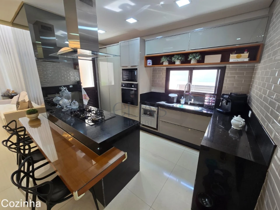 Casa à Venda Condomínio Alphaville 2