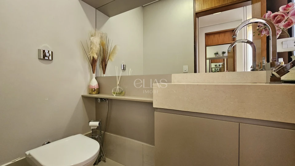 Casa Térrea à Venda no Condomínio Alphaville 2