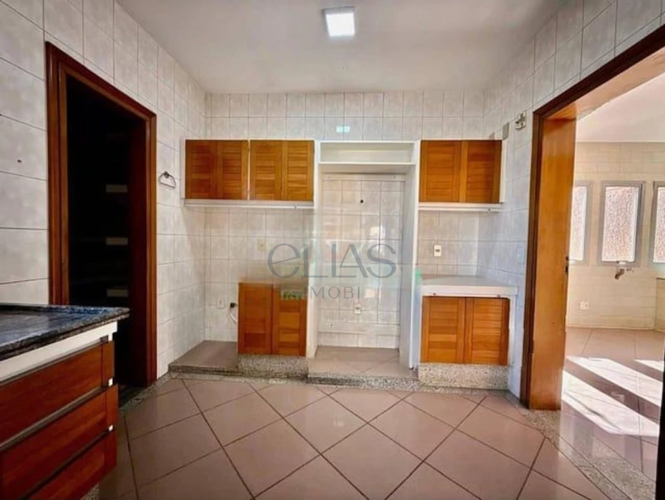 Apartamento À Venda Edifício Embaixador Londrina