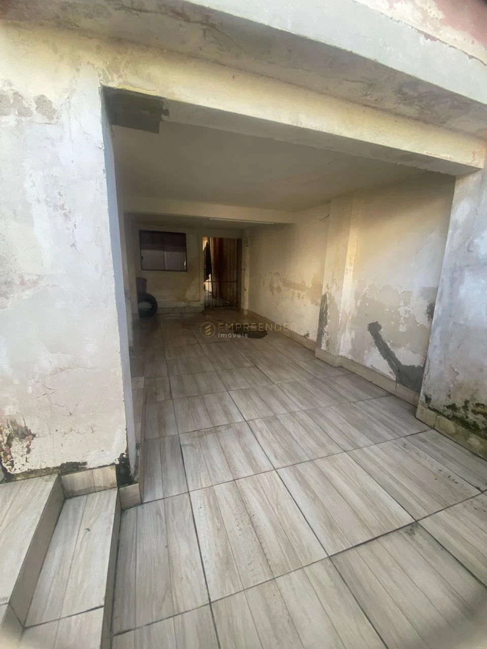 Sobrado com 4 suites em Paranaguá