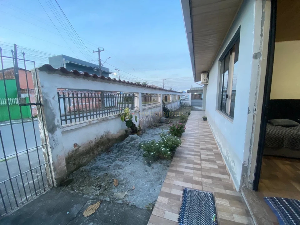 Imagens do imóveis Casa À Venda Parque Agari Paranaguá